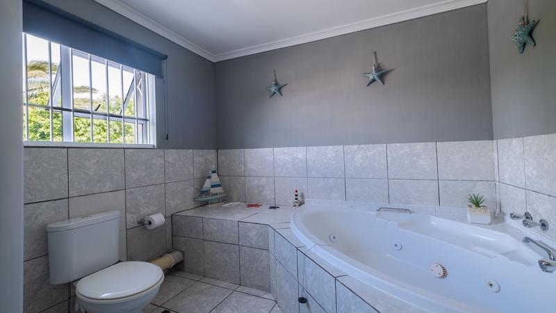 4 Bedroom Property for Sale in Milnerton Ridge Western Cape